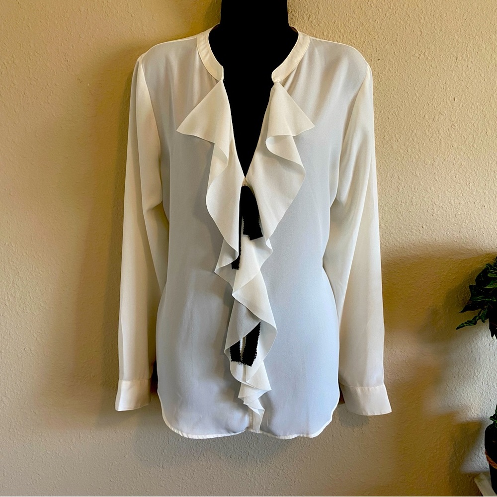 Blouse by Banana Republic size medium